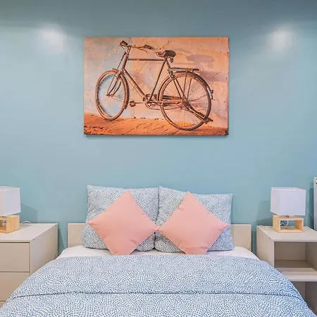 Le Continental ~ Jardin ~ Parking ~ Spacieux * Clamart