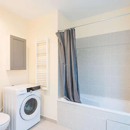 Apartment Le Continental ~ Jardin ~ Parking ~ Spacieux