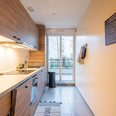 Le Continental ~ Jardin ~ Parking ~ Spacieux Apartment
